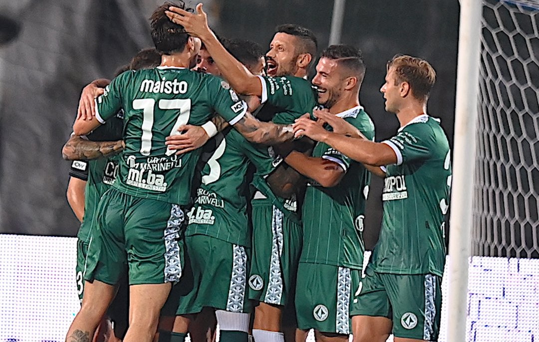 Serie C, girone C: il posticipo è Avellino-Potenza